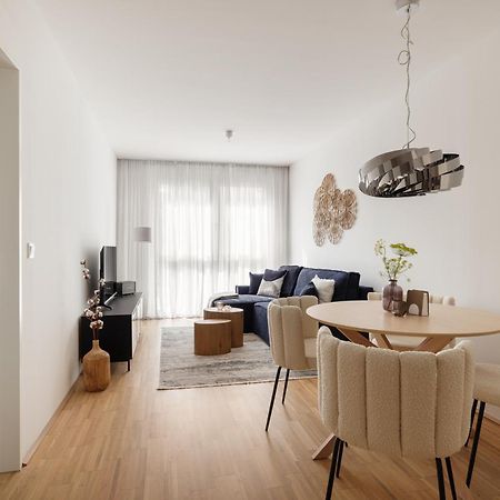 Coho City Apartments Mit Hauseigener Tiefgarage فيينا المظهر الخارجي الصورة
