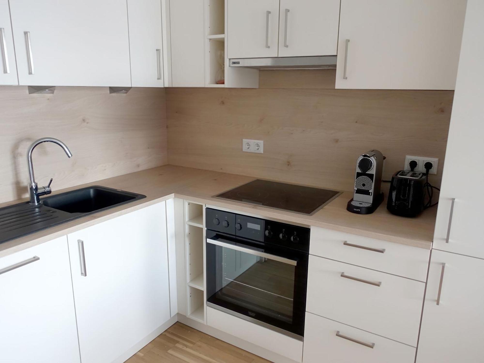 Coho City Apartments Mit Hauseigener Tiefgarage فيينا الغرفة الصورة