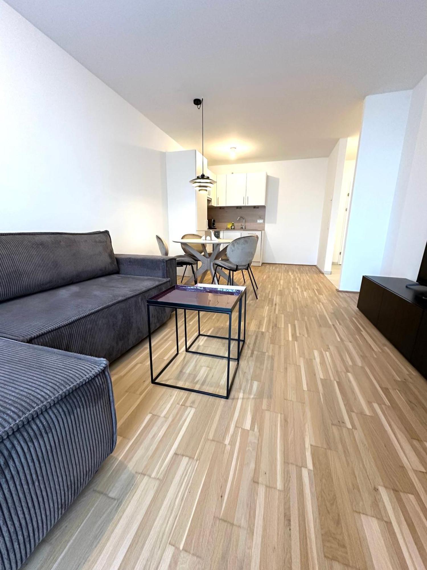 Coho City Apartments Mit Hauseigener Tiefgarage فيينا المظهر الخارجي الصورة