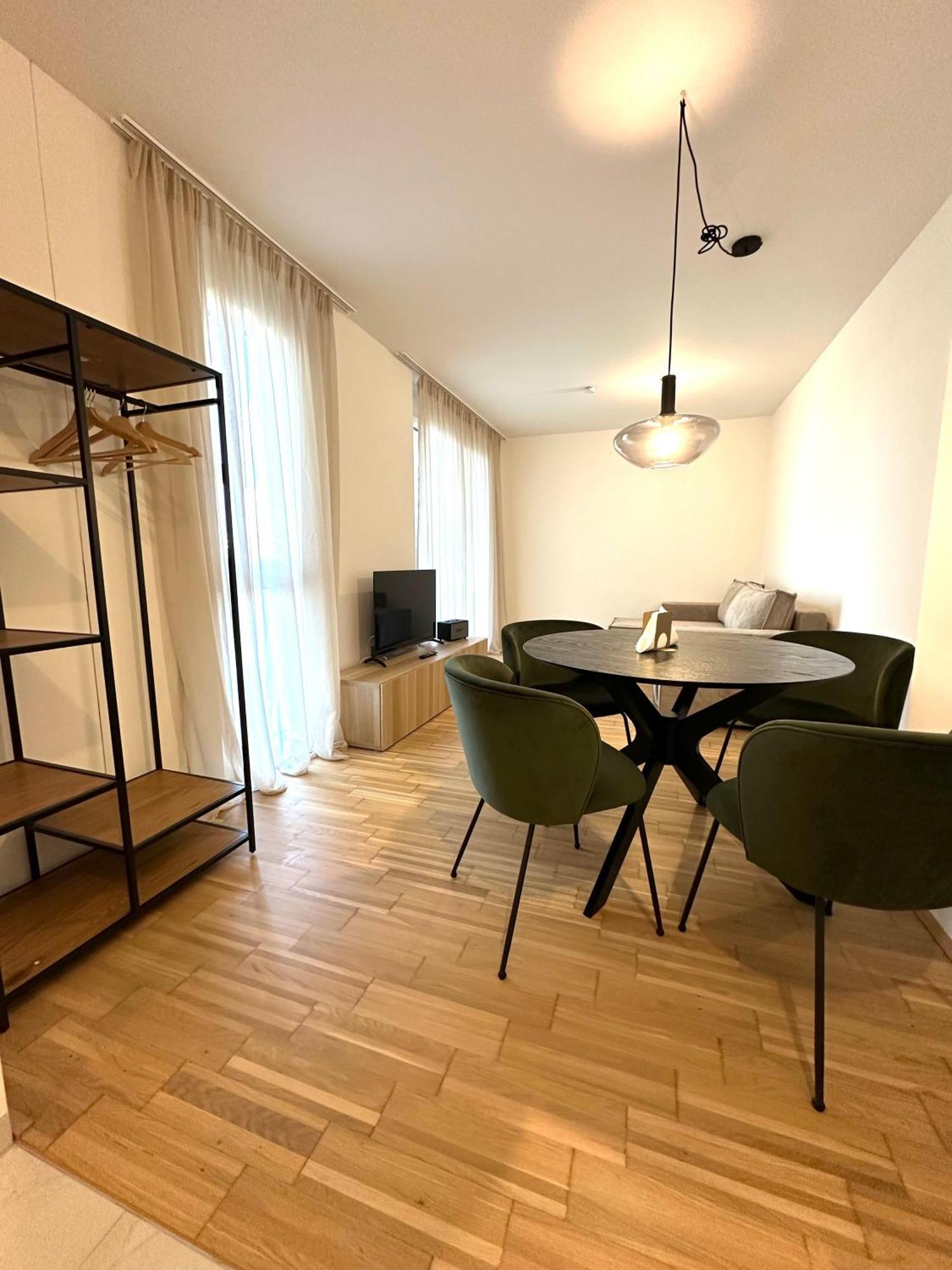 Coho City Apartments Mit Hauseigener Tiefgarage فيينا المظهر الخارجي الصورة